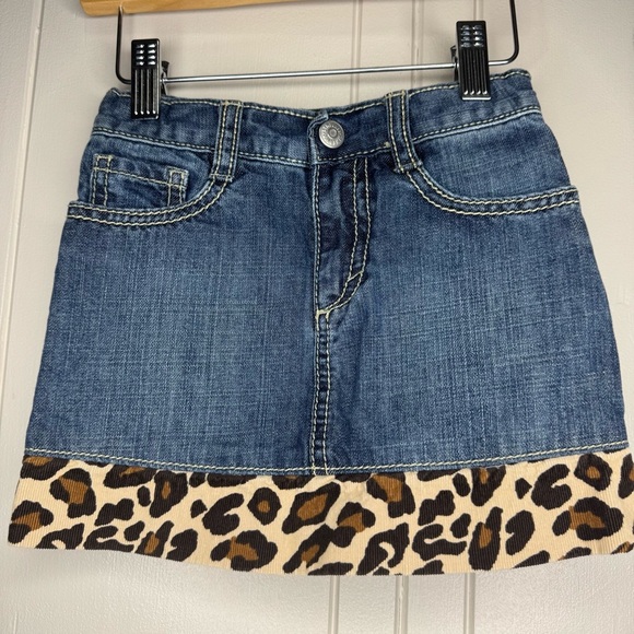 Gymboree Denim Skirt with Leopard details - Picture 1 of 8